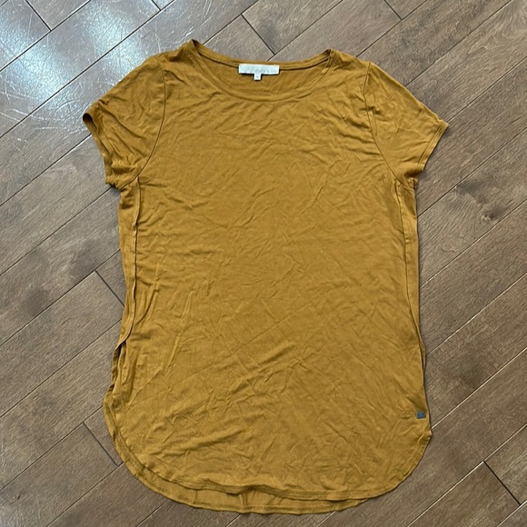 Monk and Lou lightweight t-shirt. Size S. - Picture 1 of 4